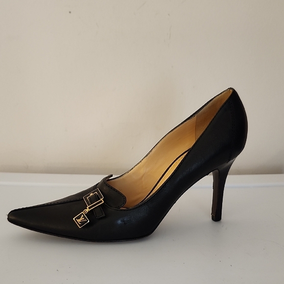Louis Vuitton Leather Pumps - Picture 1 of 15